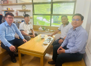 THQ GROUP & OCS VIỆT NAM