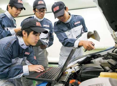 TUYỂN KỸ THUẬT VIÊN SỬA CHỮA Ô TÔ NHẬT BẢN